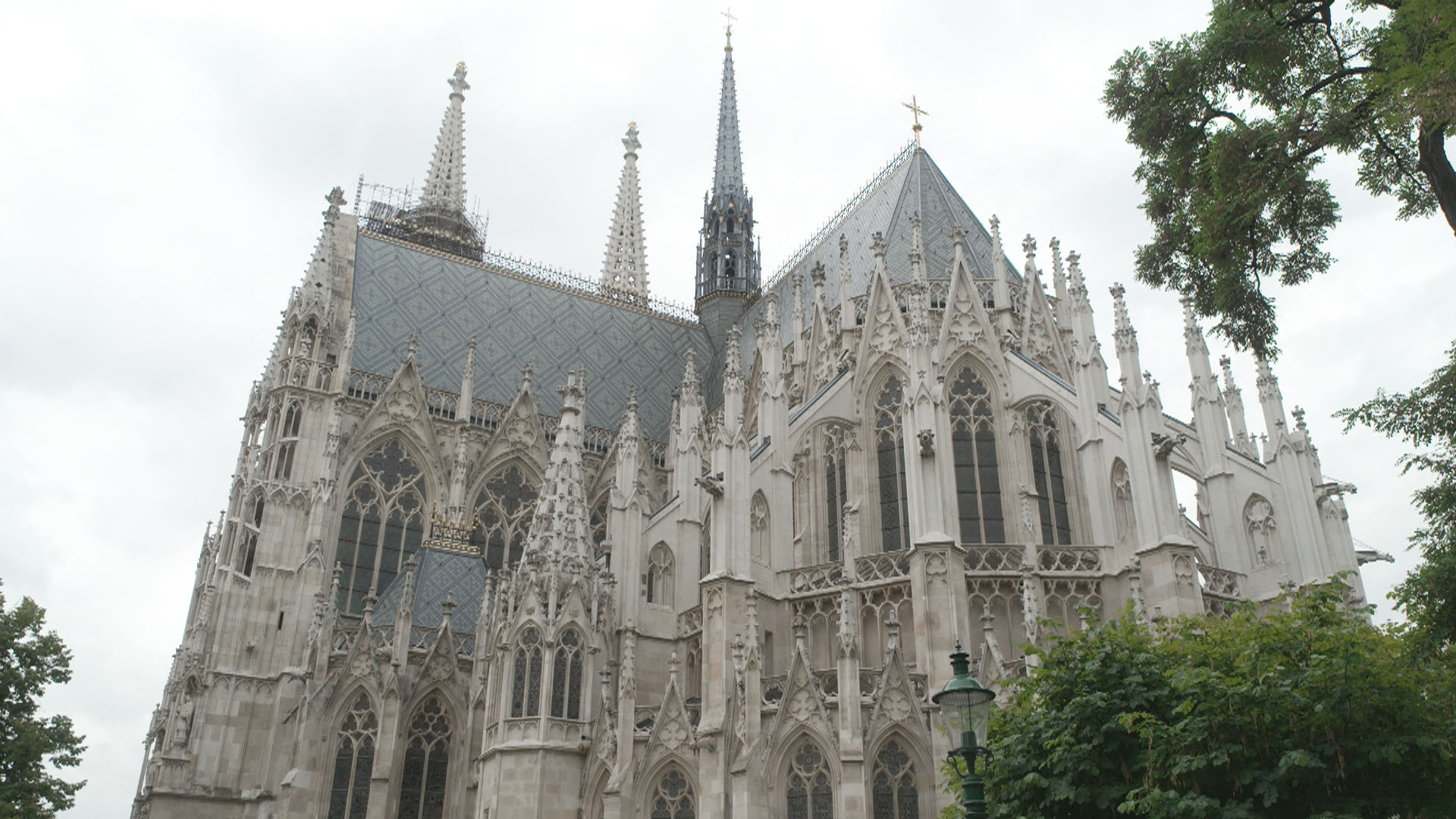 1 Votivkirche