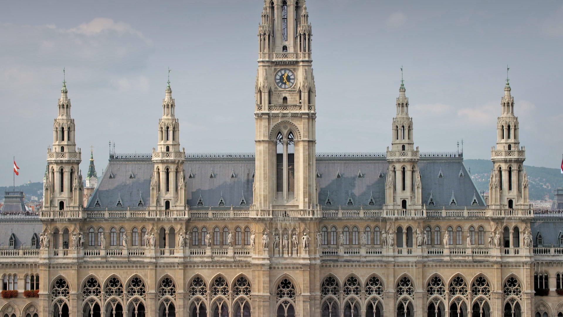 Ringstrasse_01_Rathaus_gross_Klaus_Achter