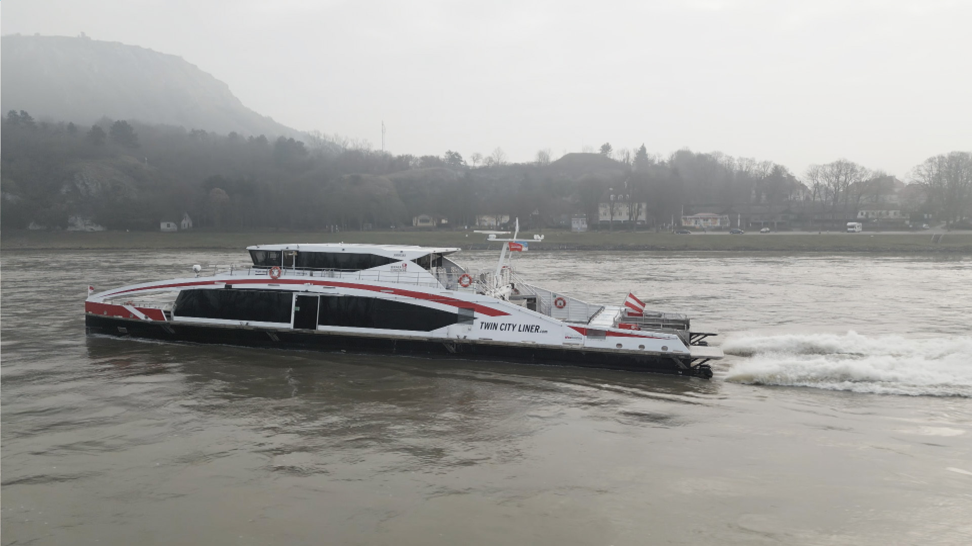 Twin City Liner