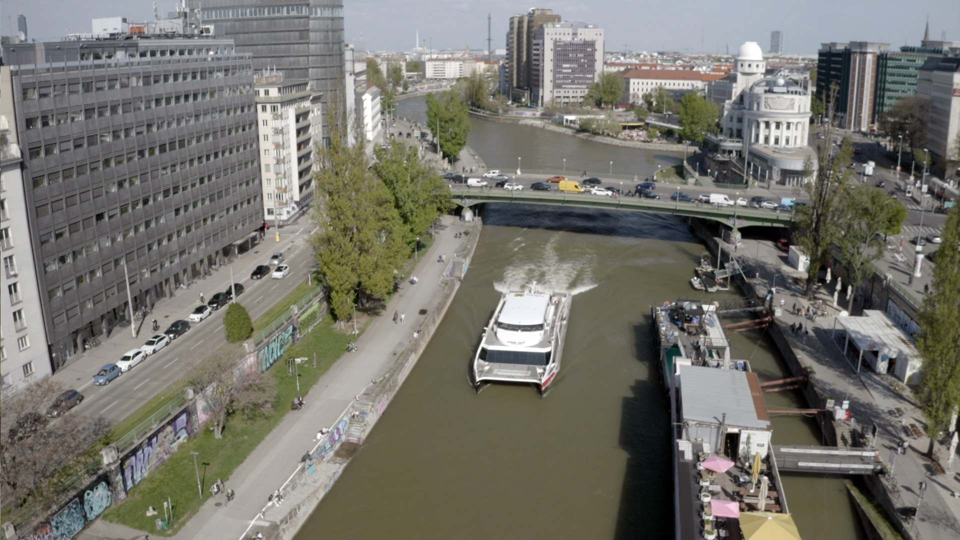 Twin City Liner Schwedenplatz Drohne01