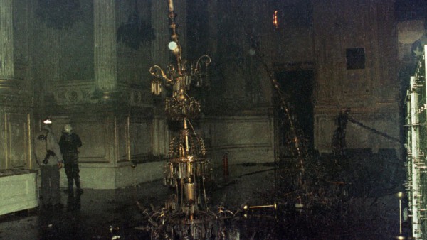 06 Ausgebrannter Redoutensaal