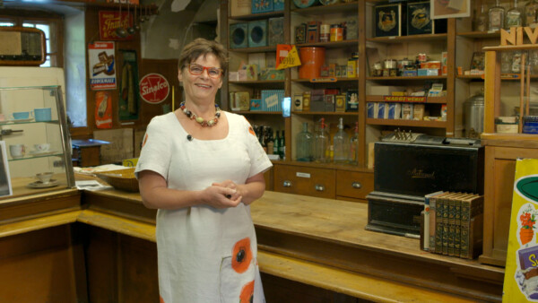 09 Diana Erat Schneiderin und Museumsbesitzerin