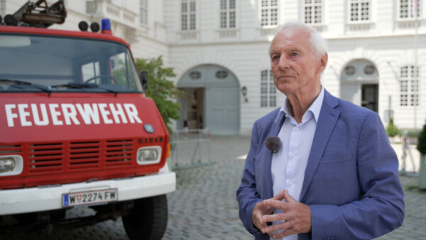 09 Interview Branddirektor Perner