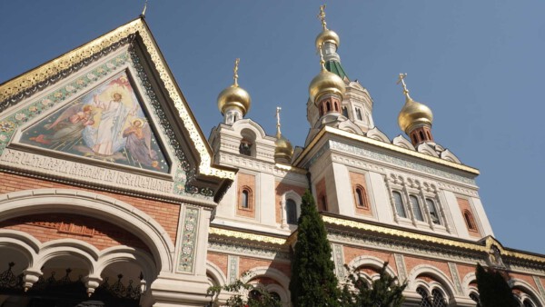 11 Das Ende der Dynastien russische Kirche Strasse