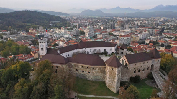 12 Blick auf Lujbljana