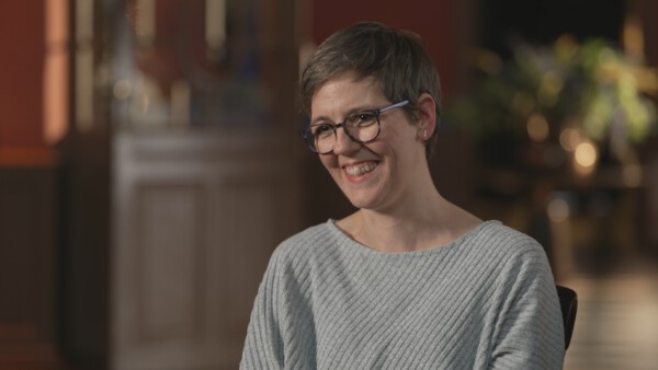 13 Waltraud Schuetz Historikerin Wiener Baelle