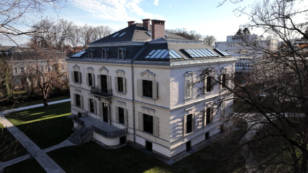 14 Pressefoto Villa Hartenau in Graz