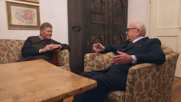 18 Warum kauft man sich ein Palais Karl Hohenlohe im Gespräch mit dem Unternehmer Peter Bauer