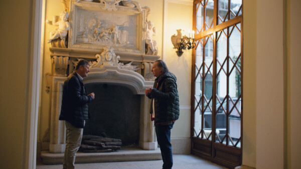 21 Der Mieter Wolfgang Karolinsky erzählt aus Geschichte des Palais Neupauer Breuner
