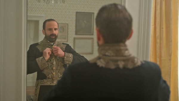 6 Das Ende der Dynastien Prinz Franz I beim Spiegel