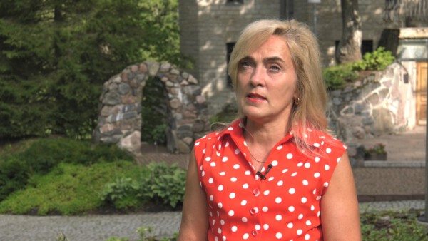 9 Vilja Kiisler TV Journalistin Estland Clever Contents Baltikum Teil2 01