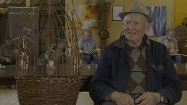 IKE Vulkanland der pensionierte Landwirt Karl Lenz Sen erzählt von früher