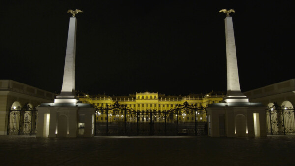 Schloss_Schönbrunn_bei_Nacht