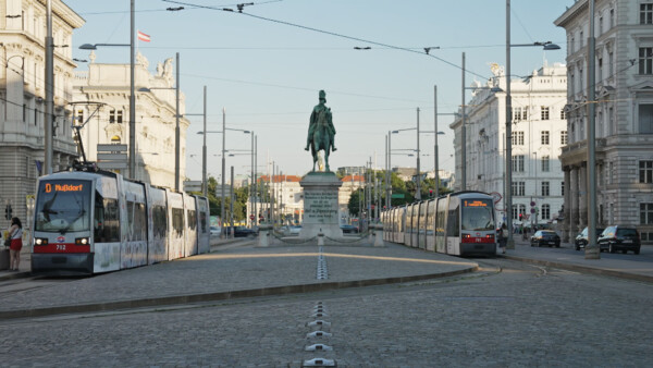 Schwarzenbergplatz